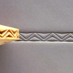 MKM Finger Roller Fancy Zig Zag FR004