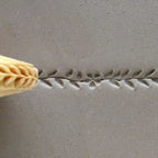 MKM Finger Roller Vine w/ Leaves and Flowers FR010