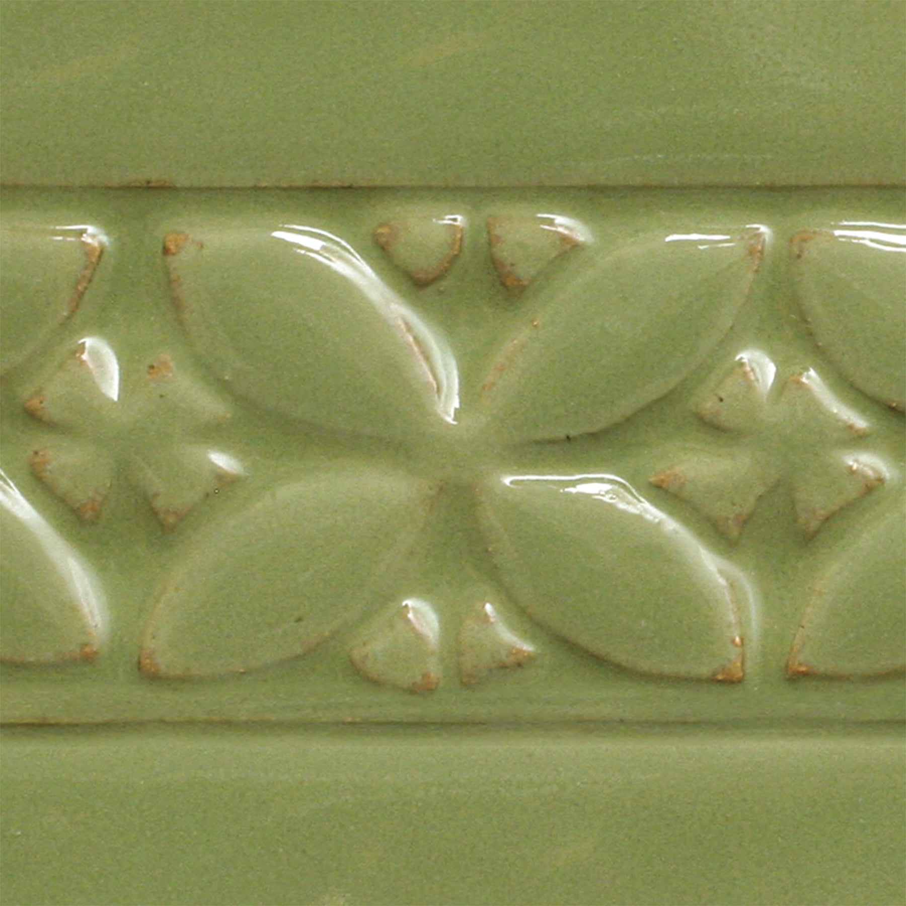 PC-46 Lustrous Jade 5/6 Glaze