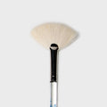 RB140 #8 Soft Fan Brush